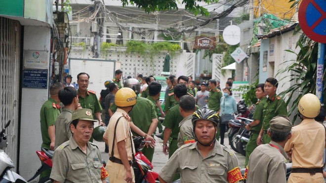 Nghe VietNamNet: Chuyển hồ sơ vụ Phó chánh án bị tố 'bắt' trẻ em lên Công an TP.HCM xử lý