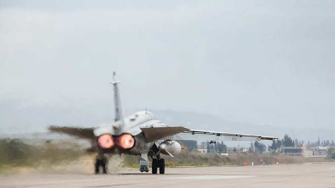 Su-24 của Nga “tung cánh” tấn công chặn đứng phiến quân thân Thổ Nhĩ Kỳ