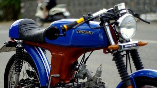 Chiếc Honda 67 độ phong cách café racer của dân chơi Sài Gòn
