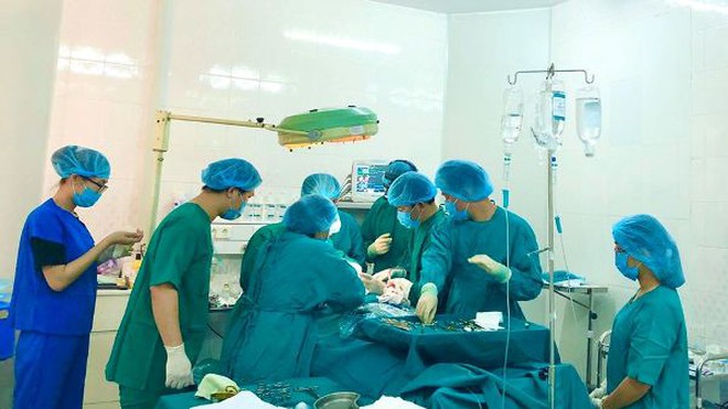 Đắk Nông: Bệnh nhân đứt 20cm vùng cổ được phẫu thuật cứu sống