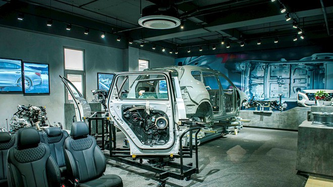 Lái thử xe Hyundai với công nghệ thực tế ảo: Cảm giác lái như thật