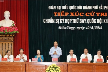 Thủ tướng tiếp xúc cử tri tại Kiến Thụy, Hải Phòng