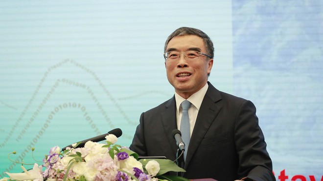 Doanh thu tăng vọt, Chủ tịch Huawei nói “những điều tồi tệ nhất đã ở sau lưng”