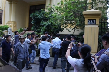 Đổi thẩm phán xét xử Nguyễn Hữu Linh vụ dâm ô trẻ em