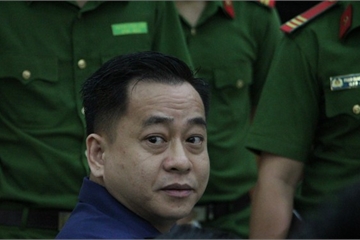Từ trại giam, Phan Văn Anh Vũ xin giảm án cho 2 bị cáo lừa làm quốc tịch Mỹ