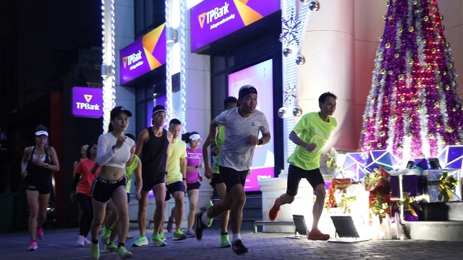 TPBank đồng tổ chức giải chạy đêm Marathon Hanoi Midnight