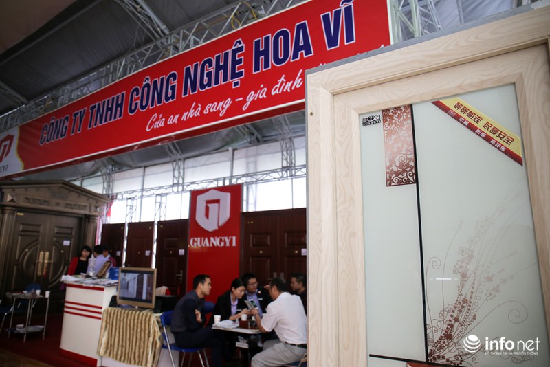 Ngỡ ngàng đi triển lãm