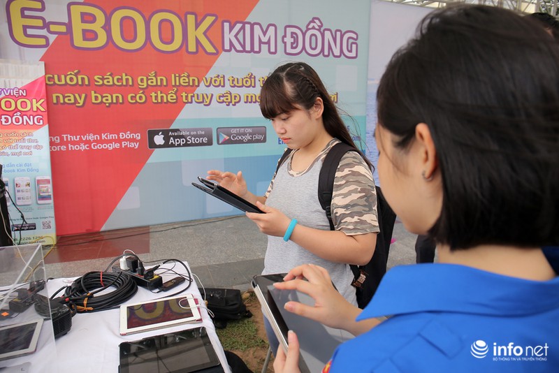 Sức hút đặc biệt của Ngày sách Việt Nam 2015 - ảnh 5