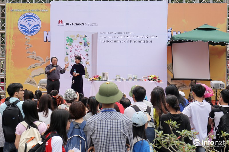 Sức hút đặc biệt của Ngày sách Việt Nam 2015 - ảnh 8