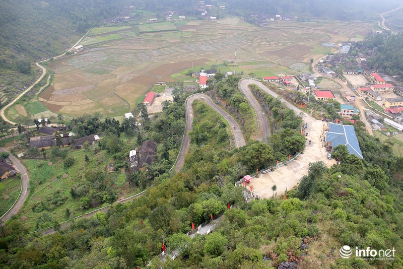 Tự hào đứng dưới Cột cờ Lũng Cú - ảnh 7