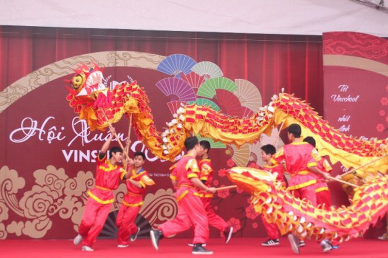 Cùng Á hậu Huyền My “đổi rác lấy cây” - ảnh 10