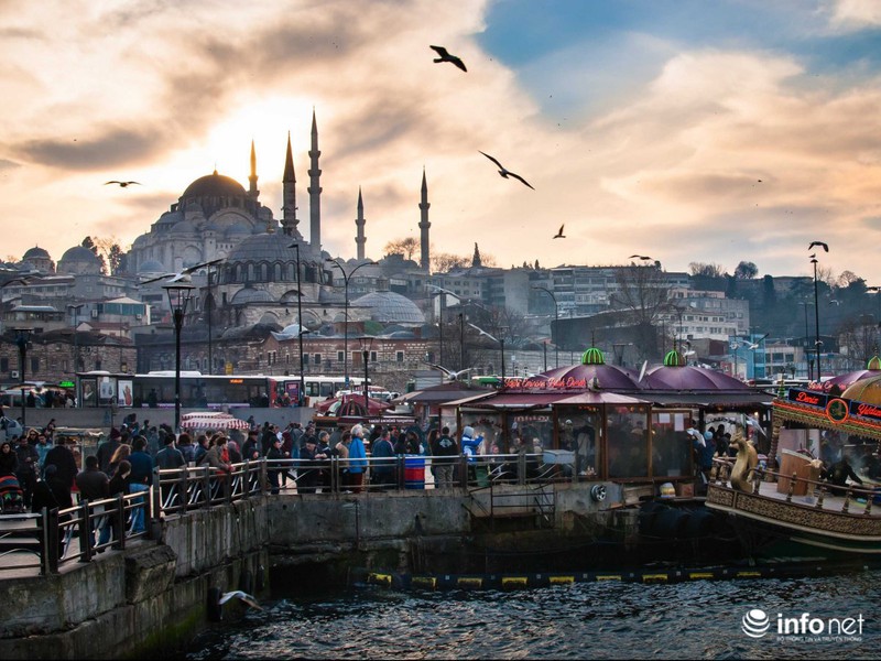 Những công trình kiến trúc bạn nên ngắm tận mắt một lần trong đời - ảnh 7