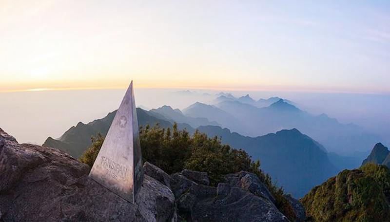 Hùng vĩ mây núi Phan Xi Păng - ảnh 12