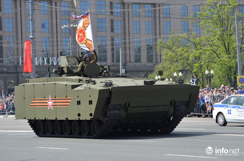 Dàn xe quân sự khủng Nga trong duyệt binh 9/5 lăn bánh trên phố (1) - ảnh 10