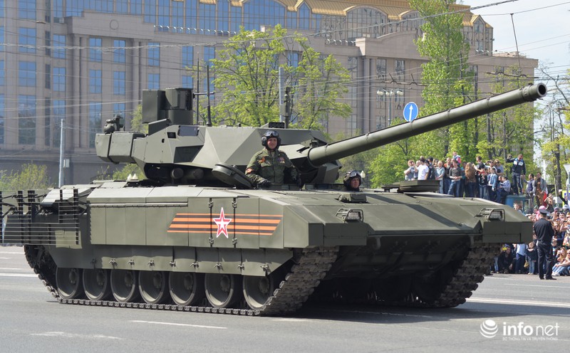 Dàn xe quân sự khủng Nga trong duyệt binh 9/5 lăn bánh trên phố (1) - ảnh 15