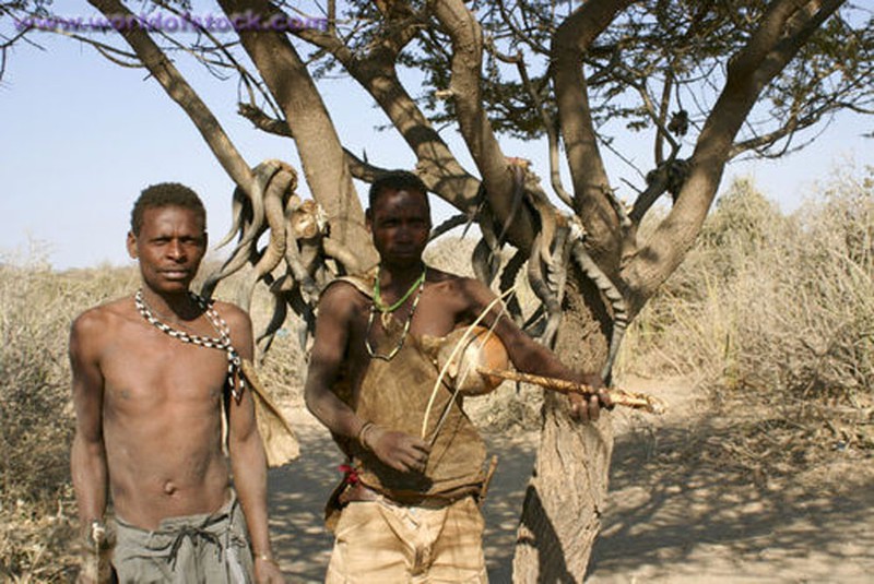 Bộ tộc kỳ lạ từ chối văn minh, sống như 1 vạn năm trước - ảnh 14