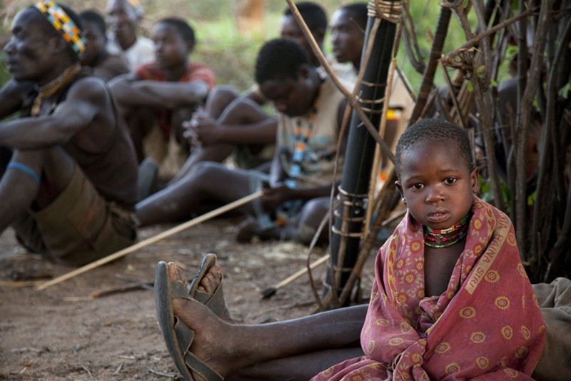 Bộ tộc kỳ lạ từ chối văn minh, sống như 1 vạn năm trước - ảnh 22