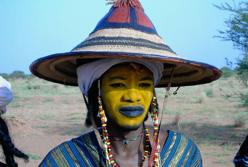 Bộ tộc kỳ lạ và cuộc thi trợn mắt để thành người đẹp trai nhất - ảnh 16