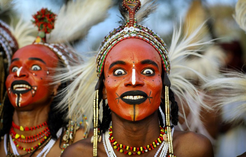 Bộ tộc kỳ lạ và cuộc thi trợn mắt để thành người đẹp trai nhất - ảnh 8