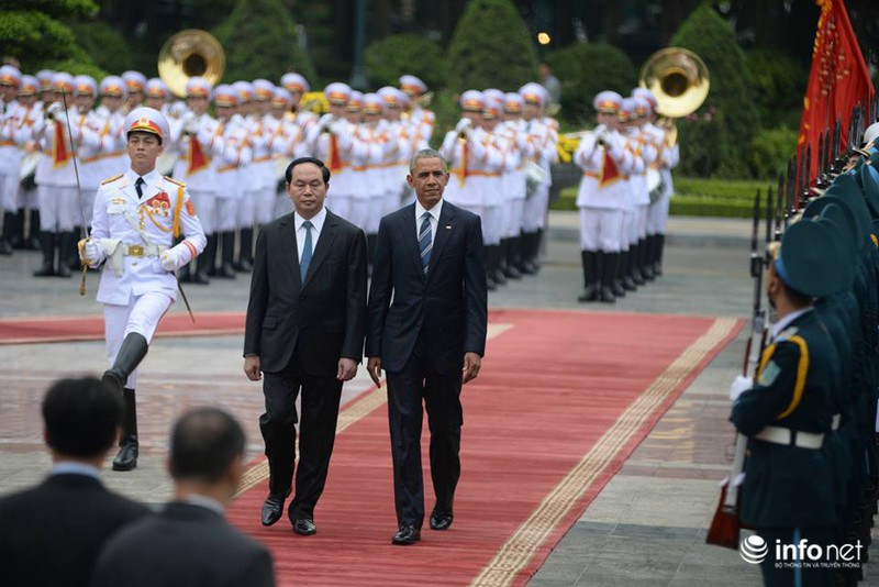 Lễ đón Tổng thống Hoa Kỳ Barack Obama thăm chính thức Việt Nam - ảnh 2