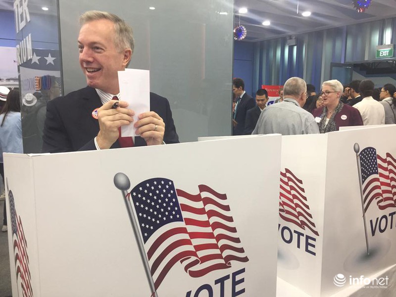 Trực tuyến kết quả bầu cử Tổng thống Mỹ năm 2016: Donald Trump giành chiến thắng! - ảnh 6