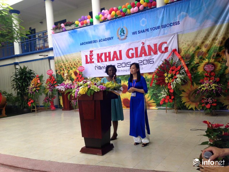 Tân học sinh trường THPT Hà Nội – Amsterdam tung thông điệp lên trời xanh - ảnh 13