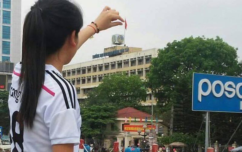 Những bức ảnh kỷ yếu ngộ nghĩnh của sinh viên trường ĐH Giao thông Vận tải - ảnh 3