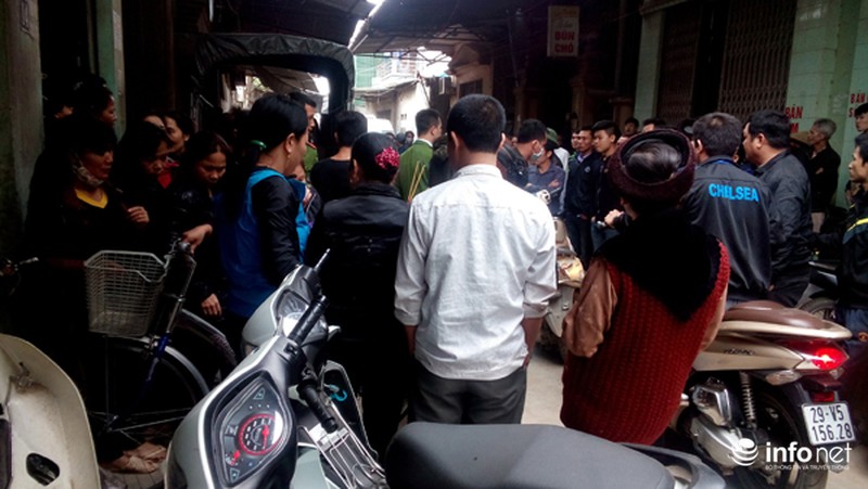 Hiện trường vụ án mạng giữa đêm khuya ở Thạch Thất, Hà Nội - ảnh 11