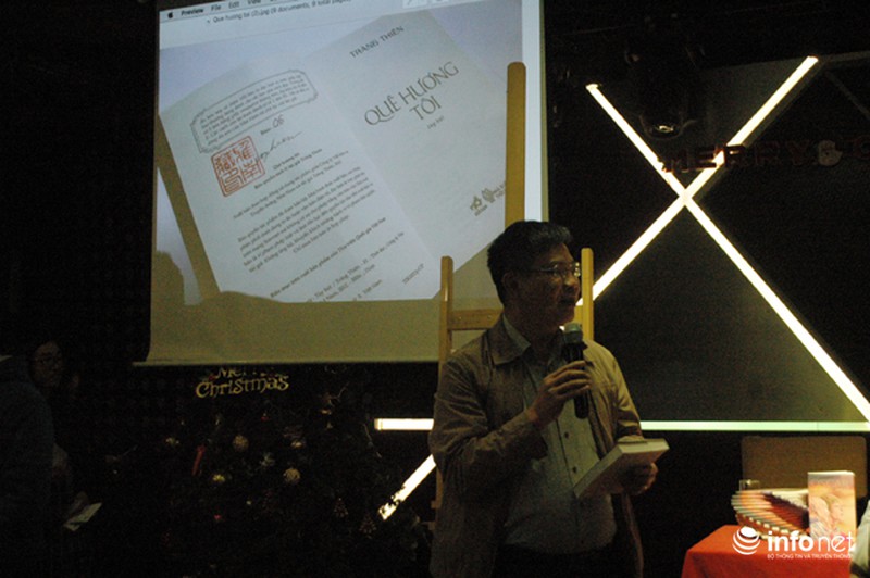 Con gái GS Ngô Bảo Châu chống nạng đi đấu giá sách ủng hộ trẻ em nghèo - ảnh 12