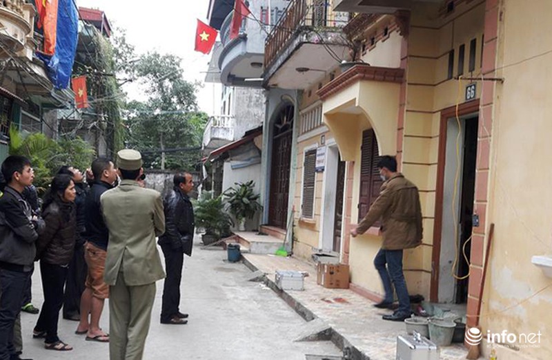Hiện trường vụ vợ chồng bán vé số chết thảm trong nhà ở Hà Nội - ảnh 14