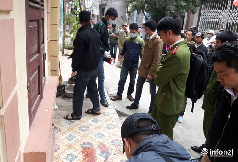 Hiện trường vụ vợ chồng bán vé số chết thảm trong nhà ở Hà Nội - ảnh 8