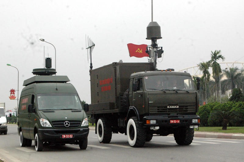 Sáng nay: Dàn xe đặc chủng, khí tài hiện đại hợp luyện bảo vệ Đại hội Đảng - ảnh 9