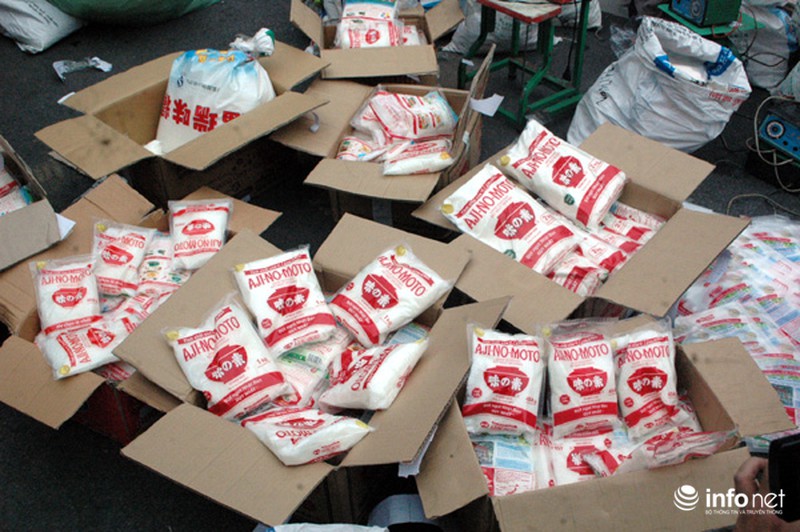 Cận cảnh kho mì chính, bột giặt Trung Quốc