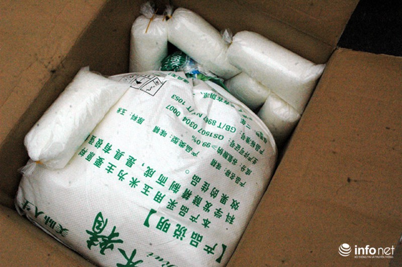 Cận cảnh kho mì chính, bột giặt Trung Quốc