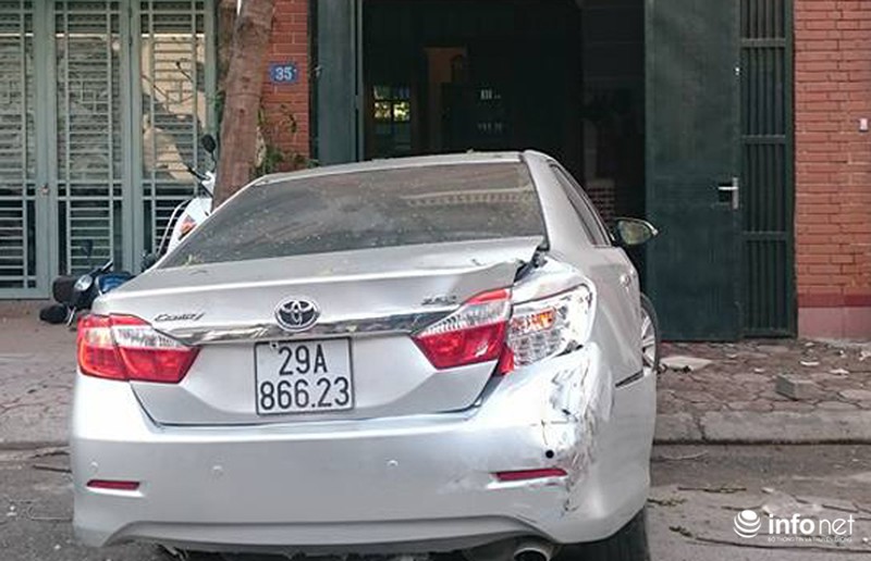 Lái xe Camry “điên” đâm chết 3 người ở Hà Nội khai đạp nhầm chân ga - ảnh 2