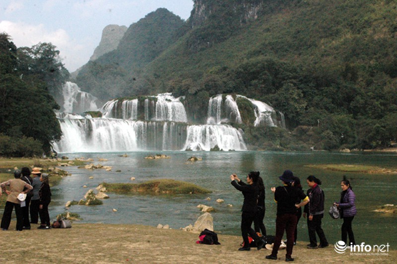 Vẻ đẹp hùng vĩ của thác Bản Giốc - ảnh 7