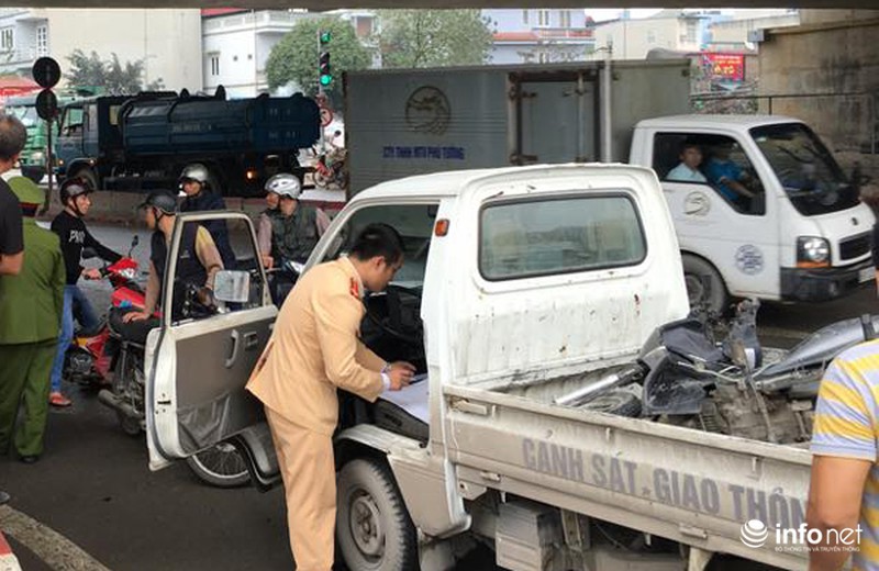 Văng từ cầu Thanh Trì xuống đất, một người đàn ông tử vong - ảnh 3