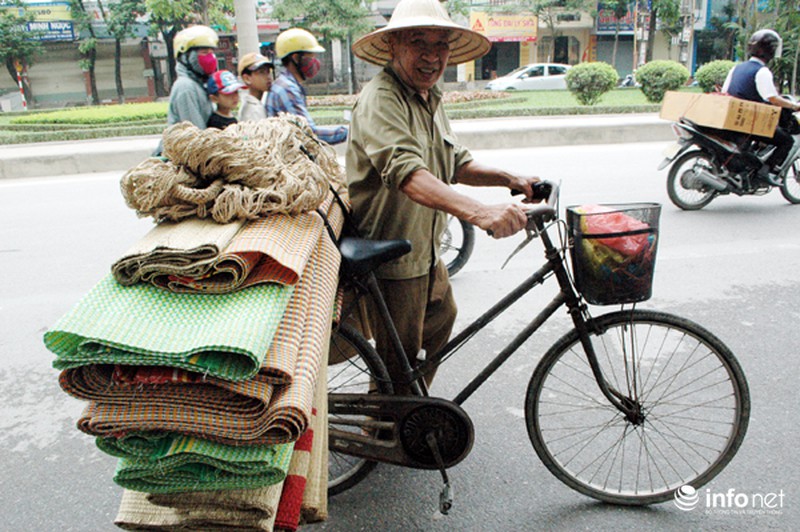 Những người lao động đang “quên” ngày Quốc tế của mình - ảnh 4