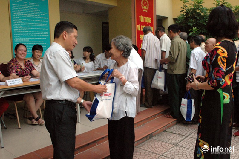 Phường đặc thù của Thủ đô tri ân người có công với đất nước - ảnh 1