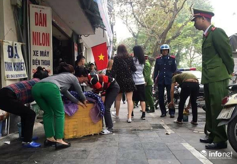 Hà Nội: Một hộ dân bị phạt 6 triệu đồng vì... xả rác ra vỉa hè - ảnh 3
