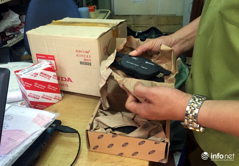 Phát hiện “kho” phụ tùng ô tô Honda giả tại Hà Nội - ảnh 8
