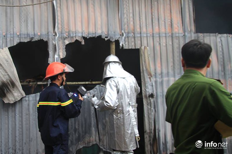 Hà Nội: Cháy lớn tại một khu lán công nhân - ảnh 6