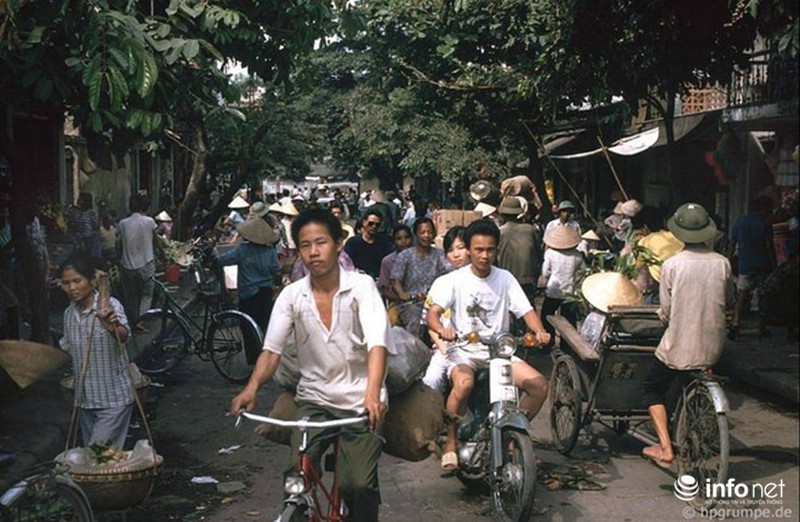 Hình ảnh độc về Hà Nội năm 1991 qua ống kính người Đức - ảnh 5