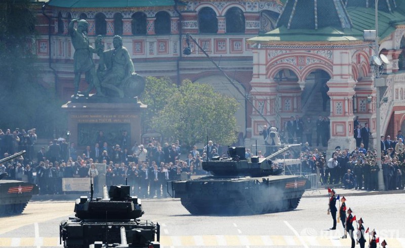 Những hình ảnh ấn tượng nhất tại Lễ duyệt binh Nga 9/5/2015 - ảnh 8