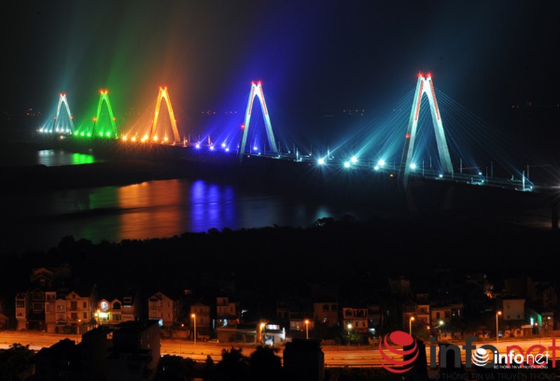 Những công trình rực rỡ đón chào đại lễ 10/10 - ảnh 11