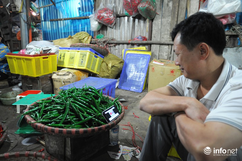 Cận cảnh 1 trong 7 chợ trời đẹp nhất Thế giới của Hà Nội - ảnh 8