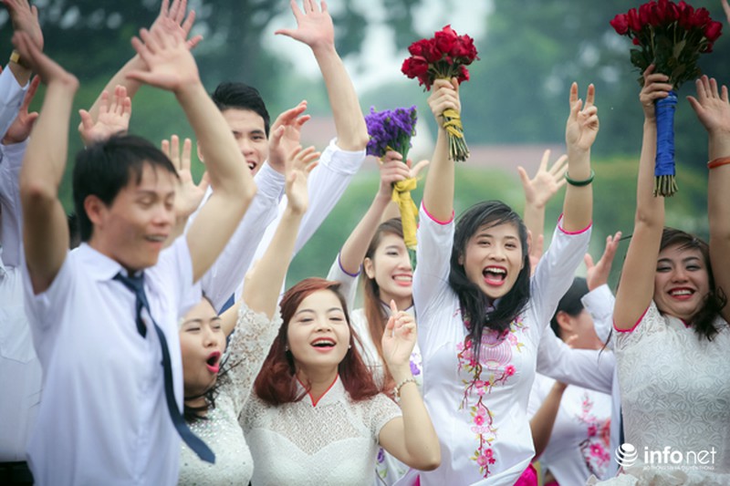 Những khoảnh khắc siêu quậy của sinh viên mùa kỷ yếu - ảnh 10