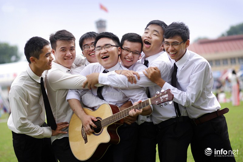 Những khoảnh khắc siêu quậy của sinh viên mùa kỷ yếu - ảnh 7