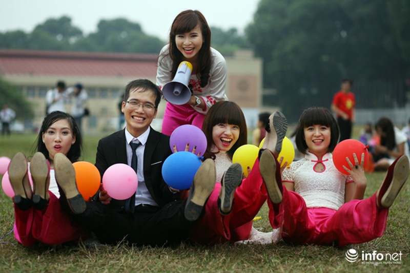 Những khoảnh khắc siêu quậy của sinh viên mùa kỷ yếu - ảnh 8