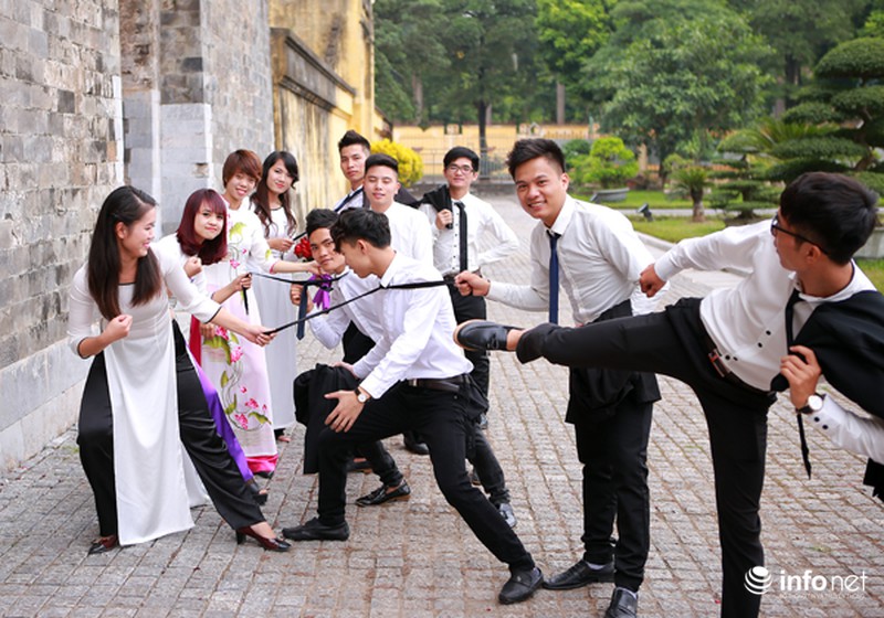 Những khoảnh khắc siêu quậy của sinh viên mùa kỷ yếu - ảnh 9